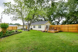 3339 Terry St, Needville, TX 77461 - Photo 2