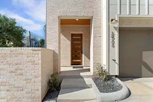 2926 Michaux St, Houston, TX 77009 - Photo 6