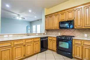 8847 Distant Woods Dr, Houston, TX 77095 - Photo 12