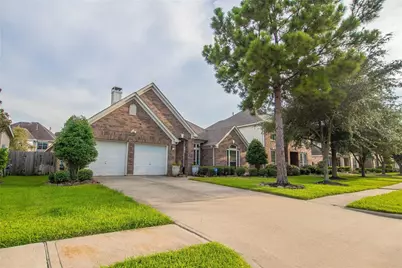 8847 Distant Woods Drive, Houston, TX 77095 - Photo 2