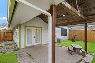 13639 Tanvern Ln, Houston, TX 77014 - Photo 16