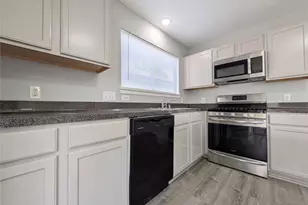 19415 Richland Springs Dr, Houston, TX 77073 - Photo 10