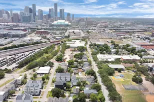 318 Ennis St, Houston, TX 77003 - Photo 28