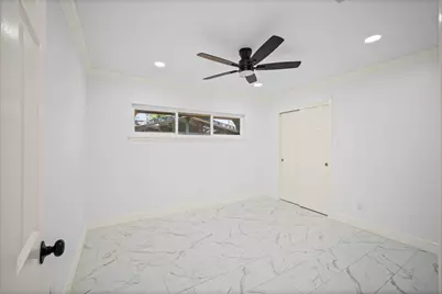 7702 Nairn Street, Houston, TX 77074 - Photo 36