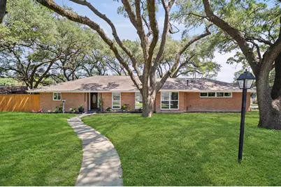 7702 Nairn Street, Houston, TX 77074 - Photo 2