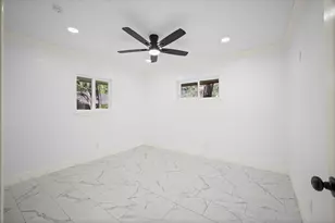 7702 Nairn St, Houston, TX 77074 - Photo 30