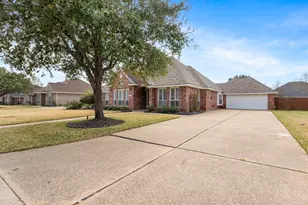 814 Royal Adelade Dr, College Station, TX 77845 - Photo 2