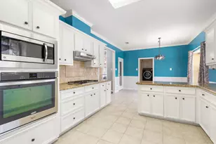 814 Royal Adelade Dr, College Station, TX 77845 - Photo 10