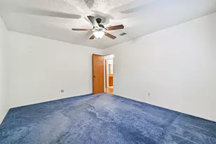 2012 Scott St, La Marque, TX 77568 - Photo 16