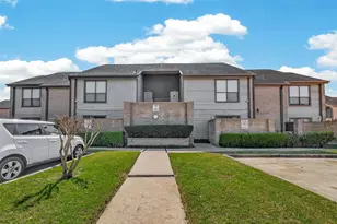 8483 Sands Point Dr, Houston, TX 77036 - Photo 2
