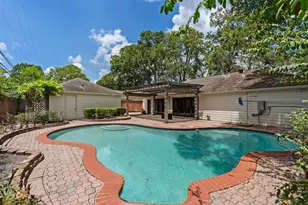 10007 Cedar Creek Dr, Houston, TX 77042 - Photo 30