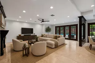 10007 Cedar Creek Dr, Houston, TX 77042 - Photo 10