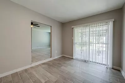 7621 Sundown Drive, Houston, TX 77028 - Photo 4