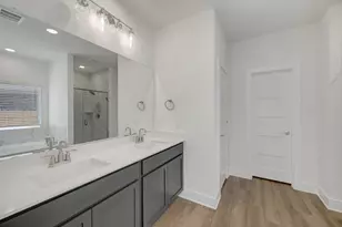 1807 Sleeping Hls Dr, Rosenberg, TX 77471 - Photo 34