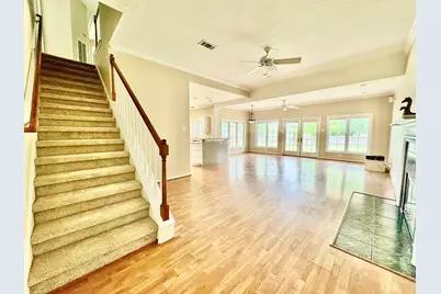 16902 Cobbler Crossing Drive, Sugar Land, TX 77498 - Photo 8