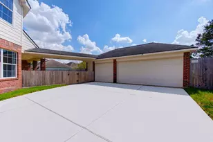 20315 Lakeland Falls Dr, Cypress, TX 77433 - Photo 2