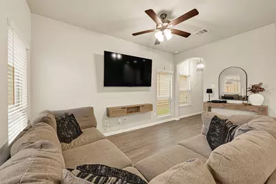 6520 Gillock Meadow Lane, Houston, TX 77048 - Photo 4
