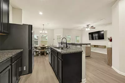 6520 Gillock Meadow Lane, Houston, TX 77048 - Photo 8