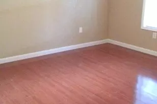 5603 Northridge Dr, Houston, TX 77033 - Photo 4