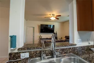 10204 Jewel Ct, Conroe, TX 77385 - Photo 12