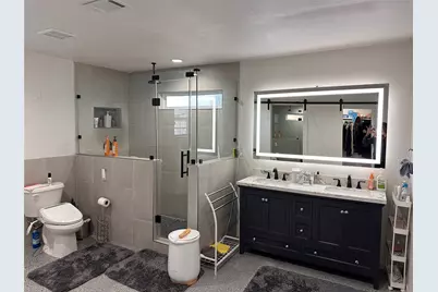 26 Lyncrest, Galveston, TX 77550 - Photo 14