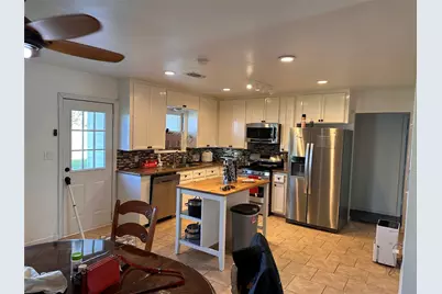 26 Lyncrest, Galveston, TX 77550 - Photo 6