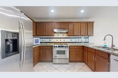 13202 Terralyn Way, Sugar Land, TX 77478 - Photo 6