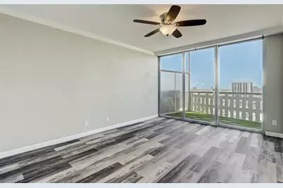 2016 Main Street #2204, Houston, TX 77002 - Photo 10