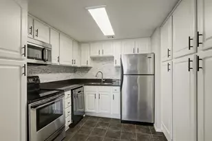 2016 Main St, Houston, TX 77002 - Photo 4