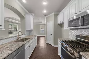 2034 Que Manor Dr, Houston, TX 77090 - Photo 24