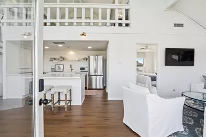 13839 Pirates Beach Boulevard, Galveston, TX 77554 - Photo 8