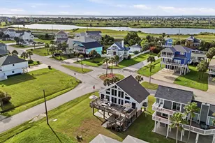 13839 Pirates Beach Blvd, Galveston, TX 77554 - Photo 42