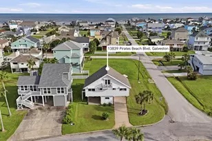 13839 Pirates Beach Blvd, Galveston, TX 77554 - Photo 40
