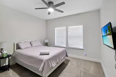 3045 Clinton Drive, Houston, TX 77020 - Photo 20