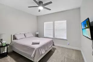 3045 Clinton Dr, Houston, TX 77020 - Photo 20