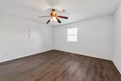 1910 Duncan Drive, Oyster Creek, TX 77541 - Photo 20
