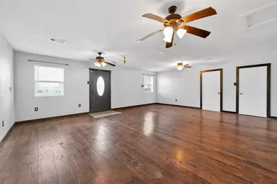 1910 Duncan Drive, Oyster Creek, TX 77541 - Photo 6
