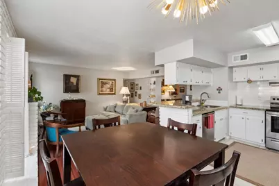 2101 Fountain View Drive #62, Houston, TX 77057 - Photo 12