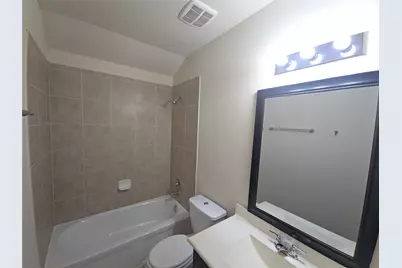 2923 Kainer Meadows Lane, Houston, TX 77047 - Photo 16