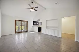 1502 Atlanta St, Deer Park, TX 77536 - Photo 6