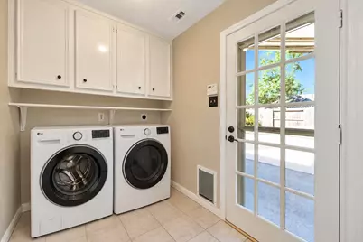 15403 Willow Shores Drive, Houston, TX 77062 - Photo 24
