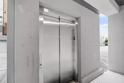 2401 Crawford Street #B209, Houston, TX 77004 - Photo 6