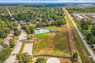 23806 Spring Way Dr, Spring, TX 77373 - Photo 40