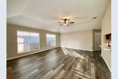 2406 Whitman Way Drive, Friendswood, TX 77546 - Photo 4
