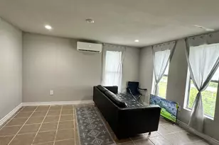 2125 Fairway Dr, Angleton, TX 77515 - Photo 8