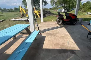 2125 Fairway Dr, Angleton, TX 77515 - Photo 4