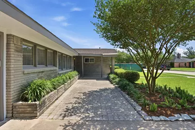 5434 Valkeith Drive, Houston, TX 77096 - Photo 2
