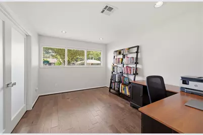 5434 Valkeith Drive, Houston, TX 77096 - Photo 14