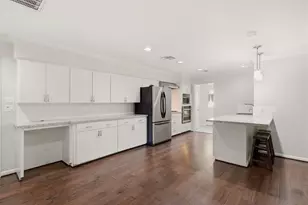 5434 Valkeith Dr, Houston, TX 77096 - Photo 10