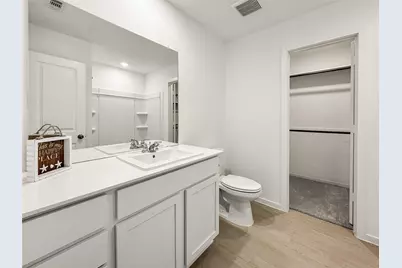 12430 Wild Strawberry Road, Houston, TX 77038 - Photo 20